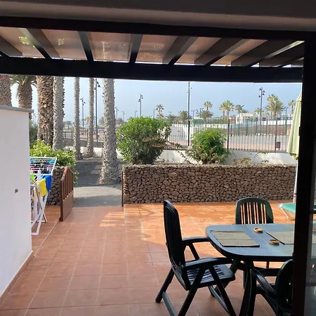 Brisas, 98 * Playa Blanca (Lanzarote)