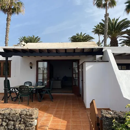Brisas, 98 * Playa Blanca (Lanzarote)