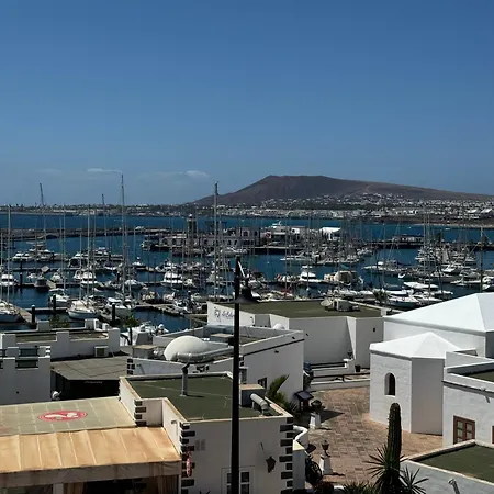 Las Brisas, 98 Playa Blanca (Lanzarote)