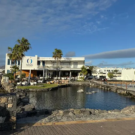 Las Brisas, 98 Playa Blanca (Lanzarote)